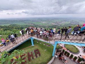 Read more about the article Paket Wisata Jogja dari Cirebon – Liburan Nyaman & Terjangkau Bareng GoToJogja.com!